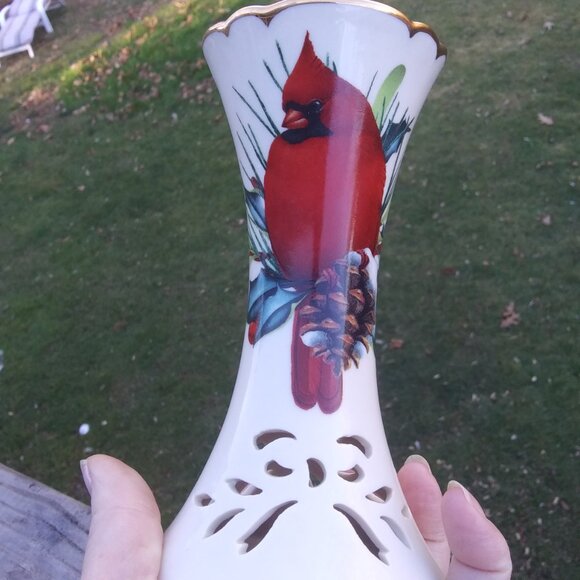 Lenox Winter Greetings Cardinal theme pierced taper candle holder - Picture 16 of 16